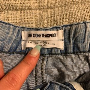 One teaspoon denim shorts!